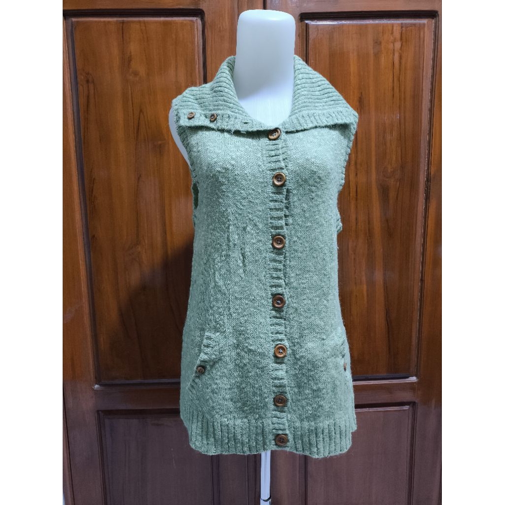 Long Vest Green