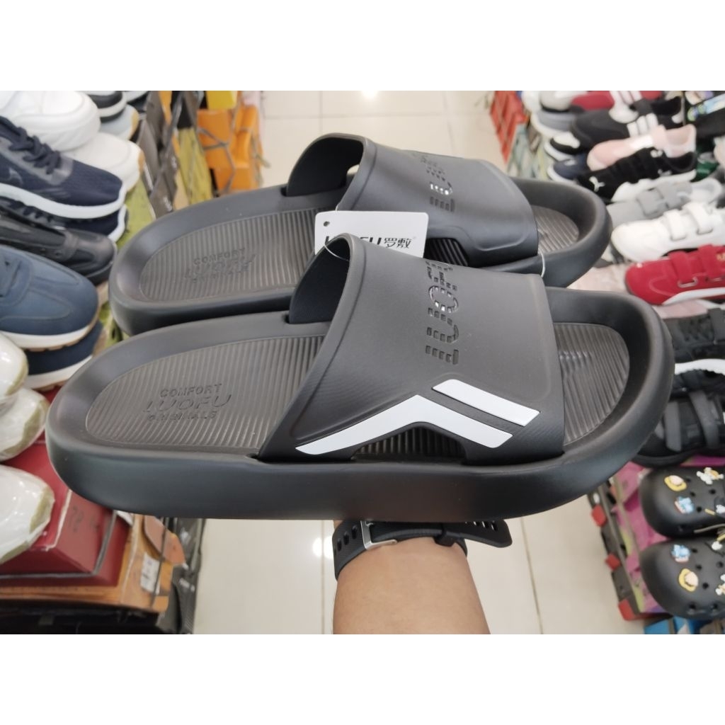 Sendal slop Pria Luofu Original