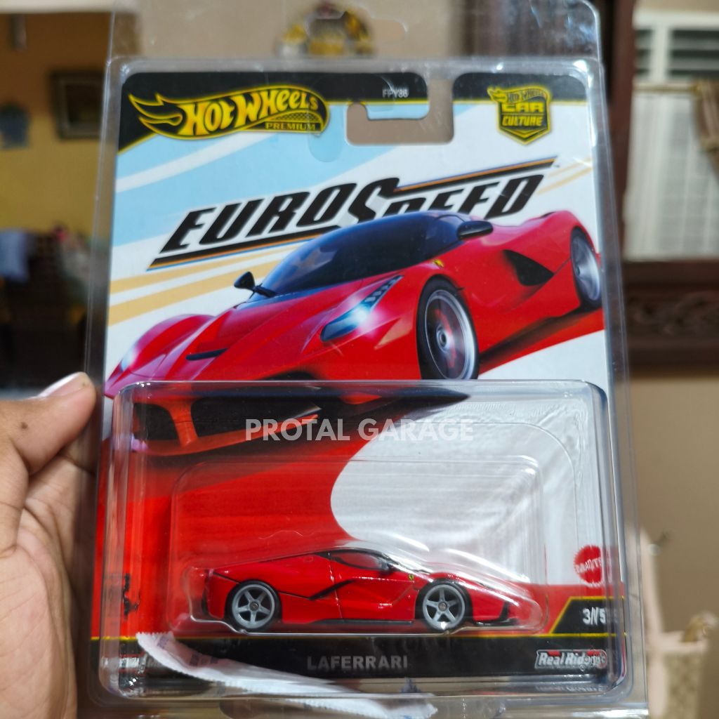 Hotwheels Premium Laferrari Euro Speed