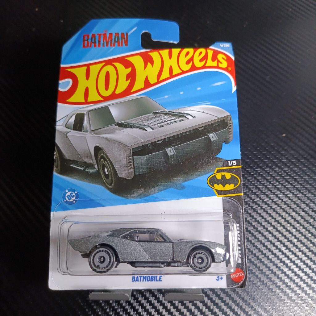 Hotwheels Batman Batmobile Series - The Dark Knight Batmobile