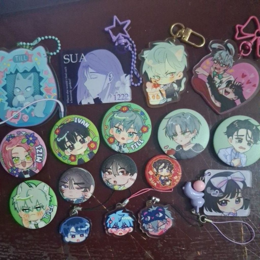 [fanmerch] keychain phonestrap pin alien stage - ivan till sua mizi