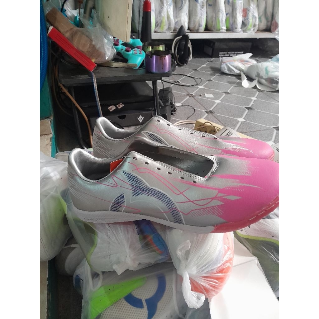 SEPATU FUTSAL JOGOSALA ORTUS