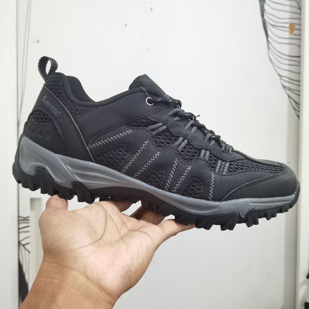 sepatu outdoor hi-tec santa cruz trek original resmi men hiking shoes gunung trail running hi tec HI