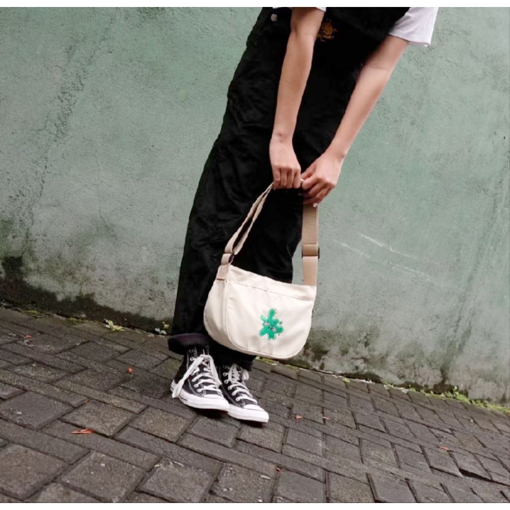 New- CRSL odin sling bag free tshirt random