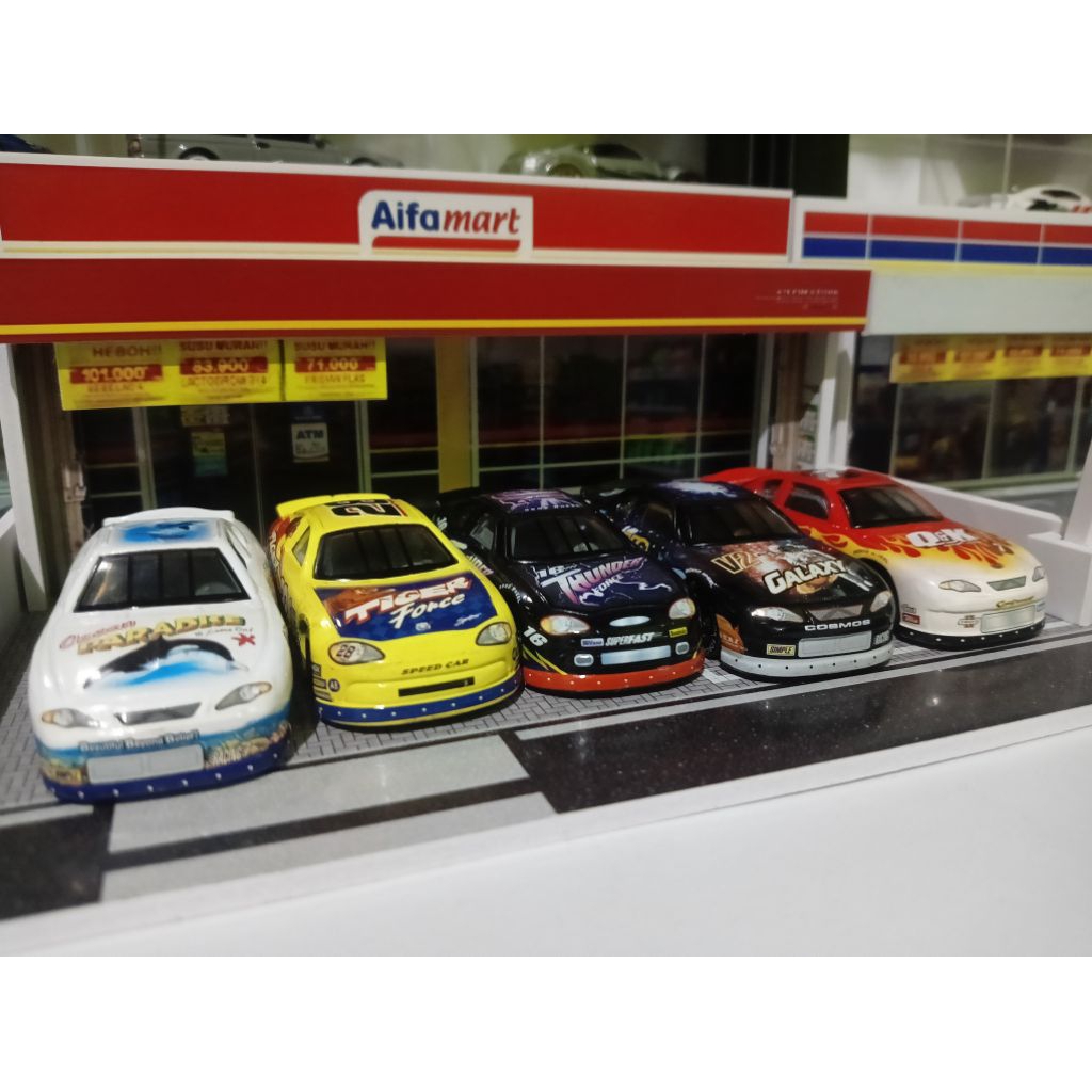 Diecast Nascar Skala 1:64 Merek Racers