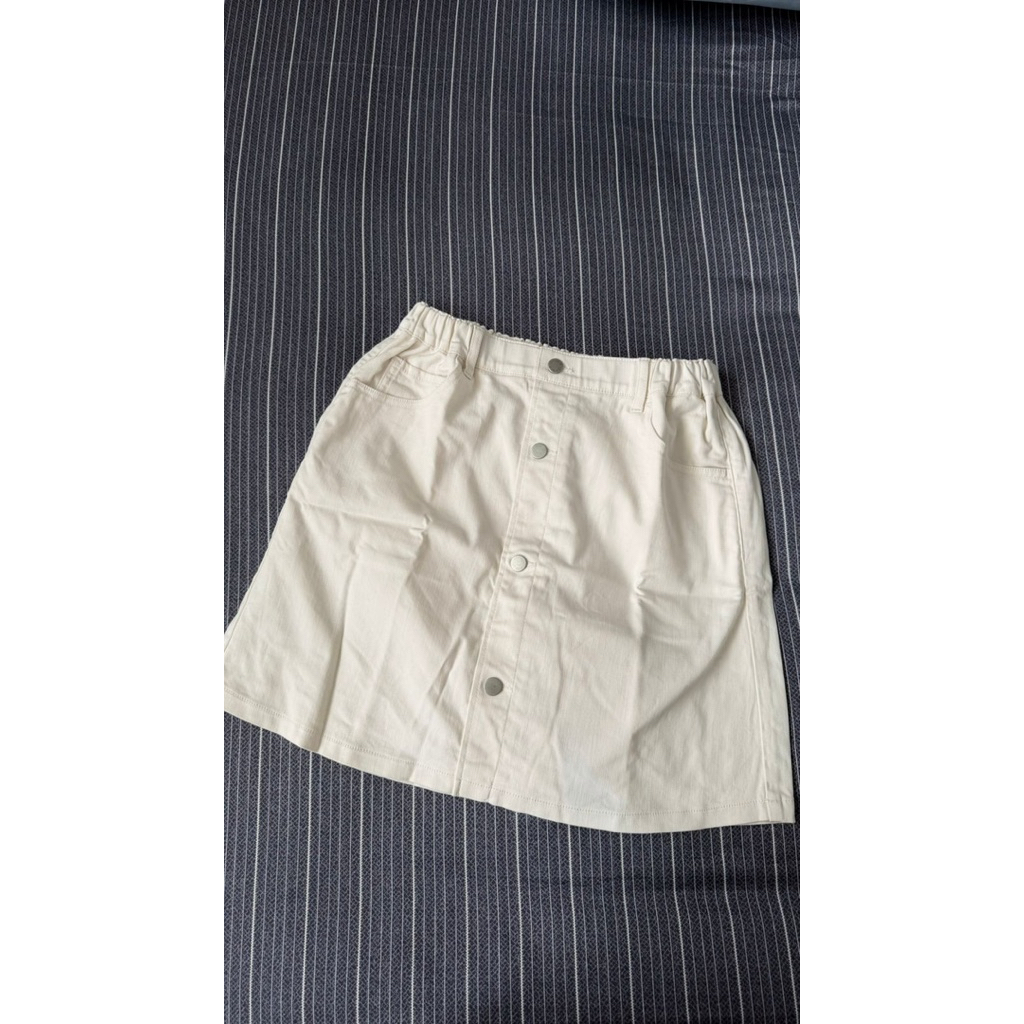 Dijual murah Preloved Rok Celana Skort Uniqlo Adult Dewasa