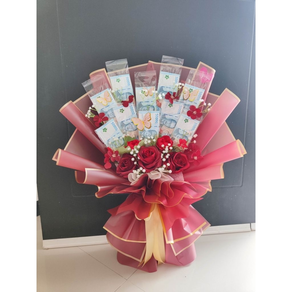buket uang 10 lembar bunga premium, money bouquet sidoarjo, surabaya, bucket uang jumbo