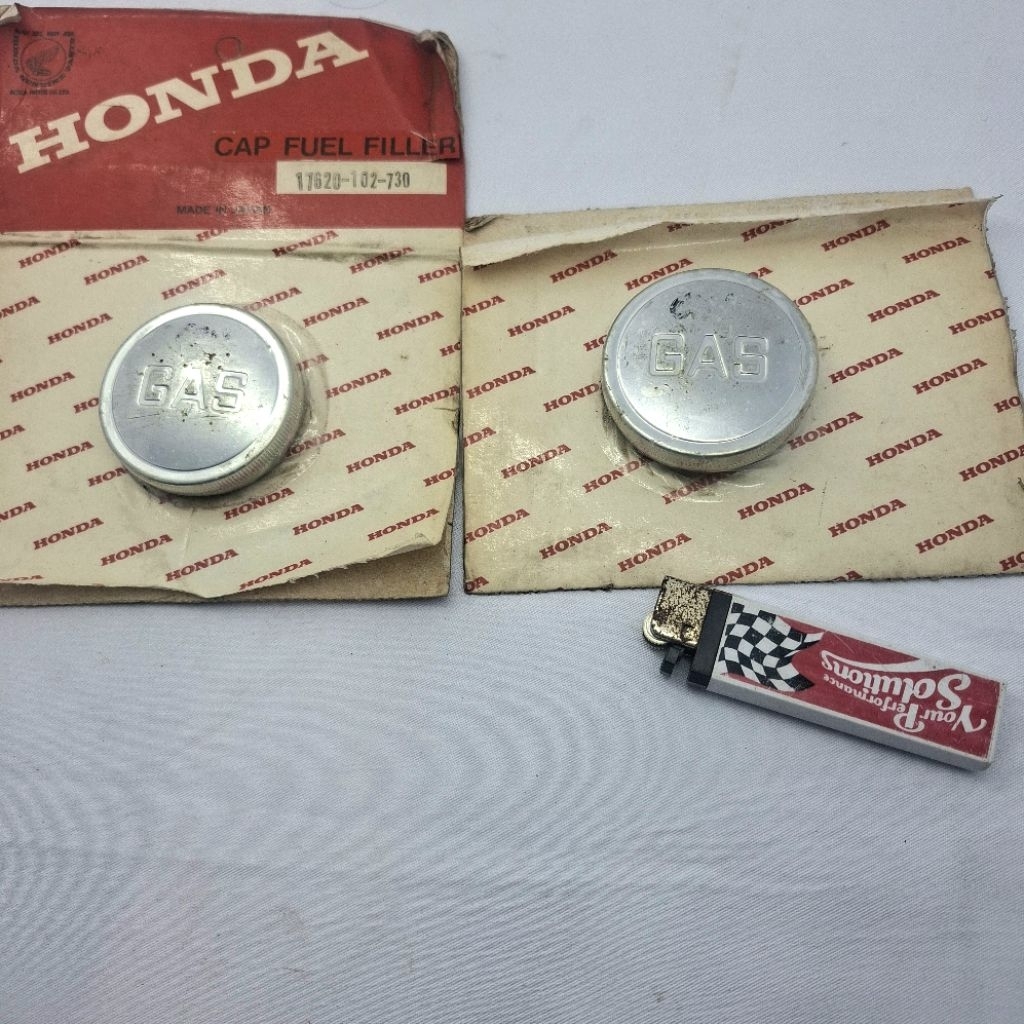 tutup tangki HONDA CT C100 C102 C50 C65 C70 C90 CM90 CM91 CF50 CF70 DAX ST50 ST70 NOS Original
