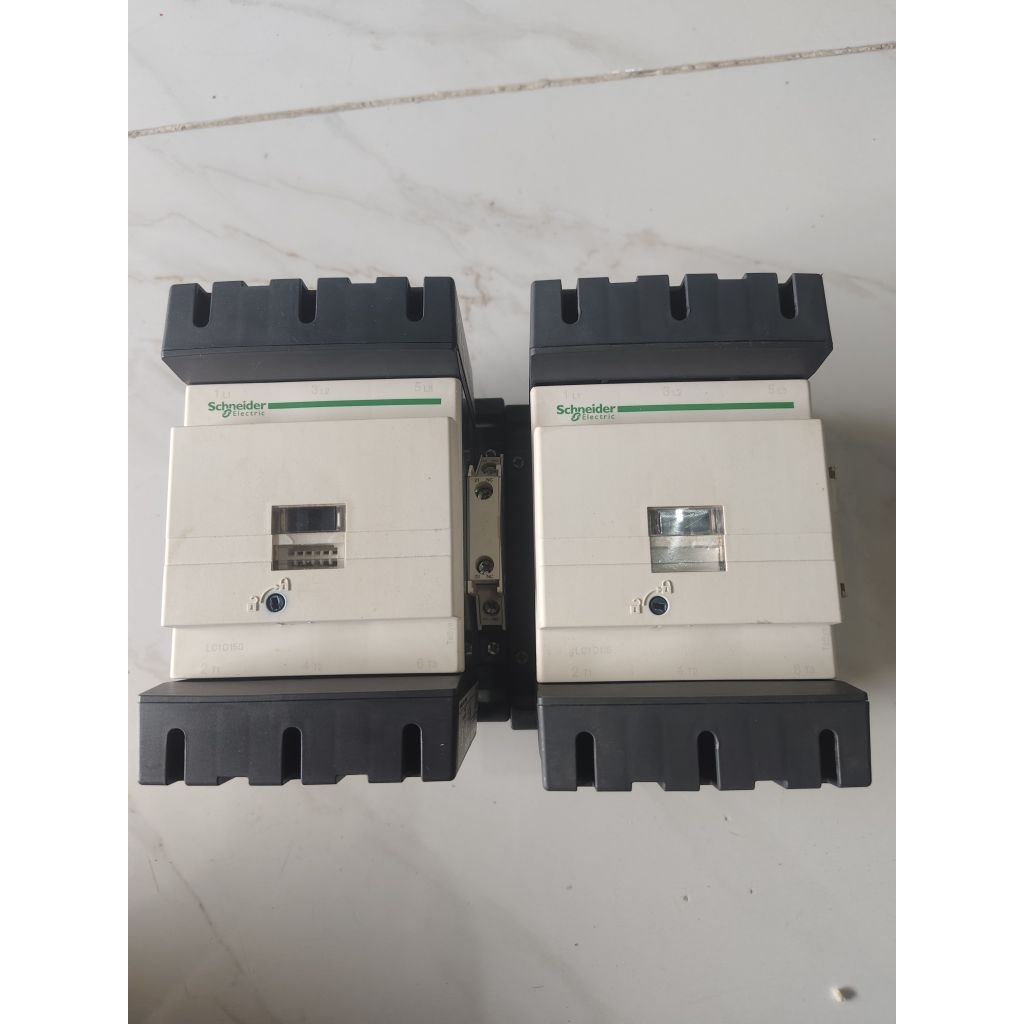 kontaktor LC1D115 220V , LC1D150