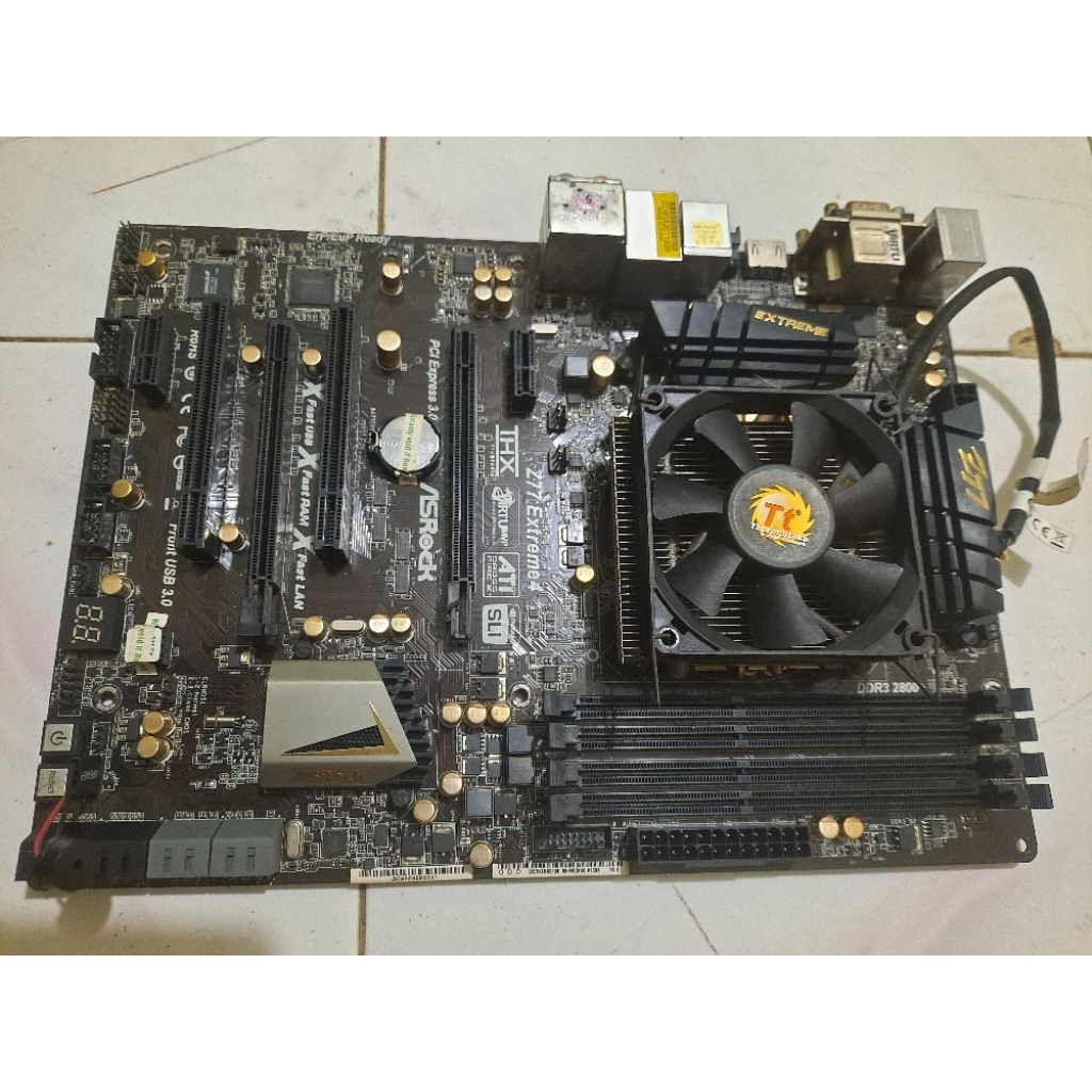 Motherboard mobo ASRock Z77 Extreme4 lga 1155 ddr 3 bekas copotan normal