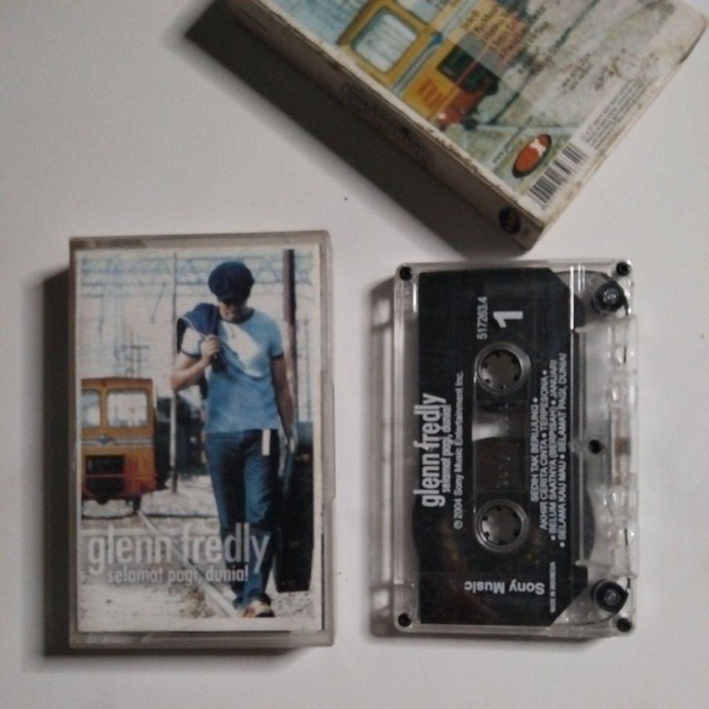 Kaset Glenn Fredly / Selamat Pagi Dunia
