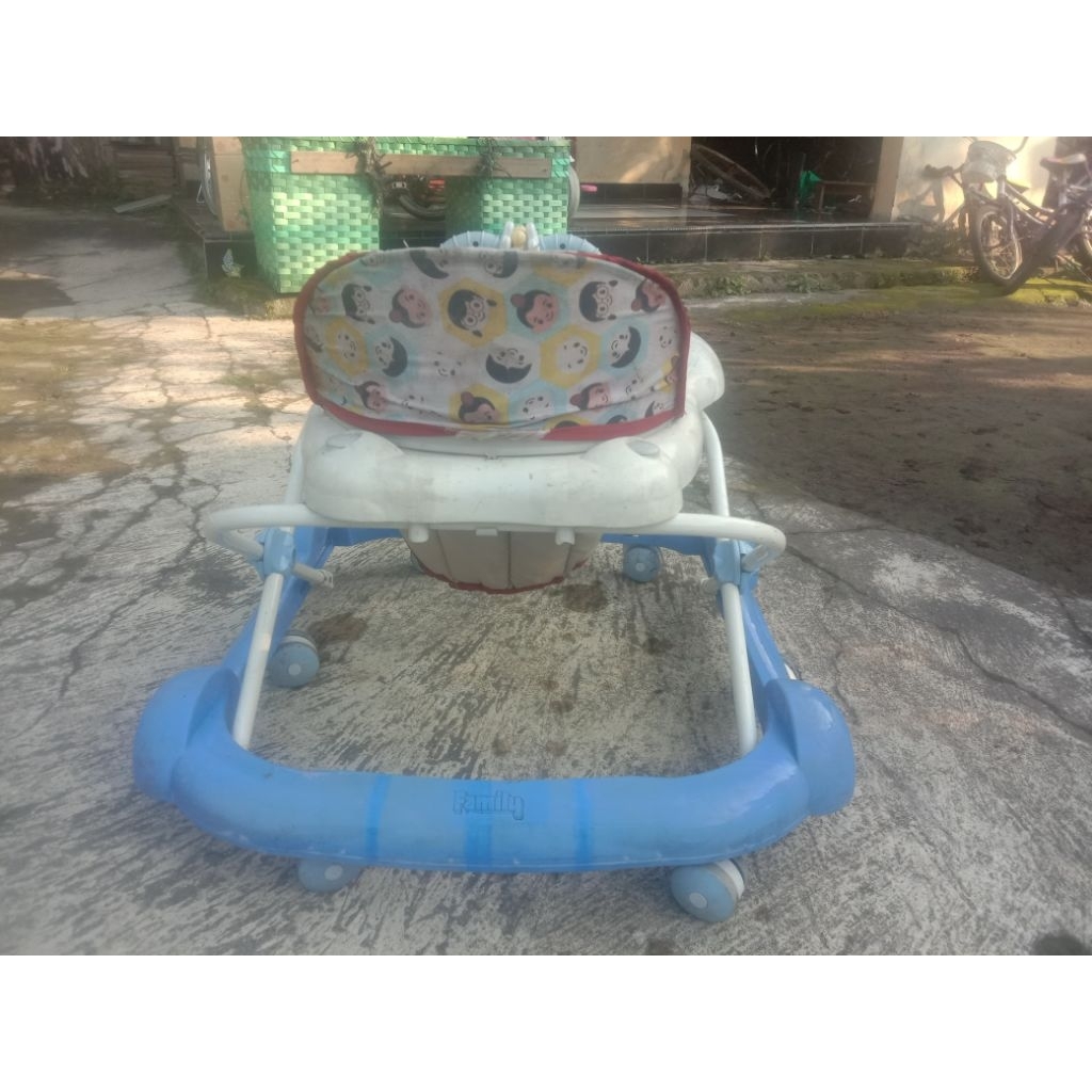 [PRELOVED] Baby Walker Apolo, Family, dan Spacebaby, Alat Bantu Jalan Bayi / Balita Second/Bekas