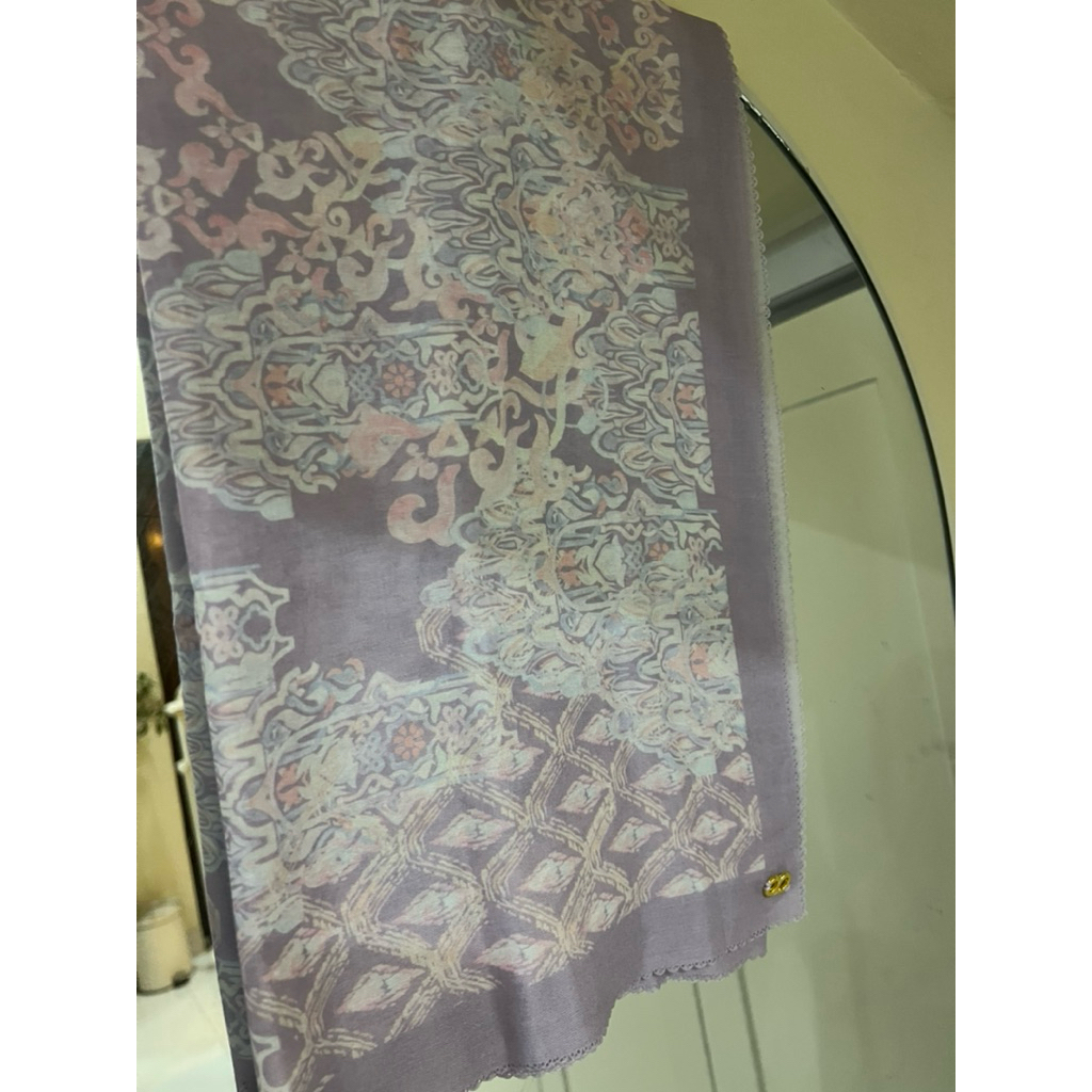 PRELOVED HIJAB BY BUTTON SCARVES ORIGINAL