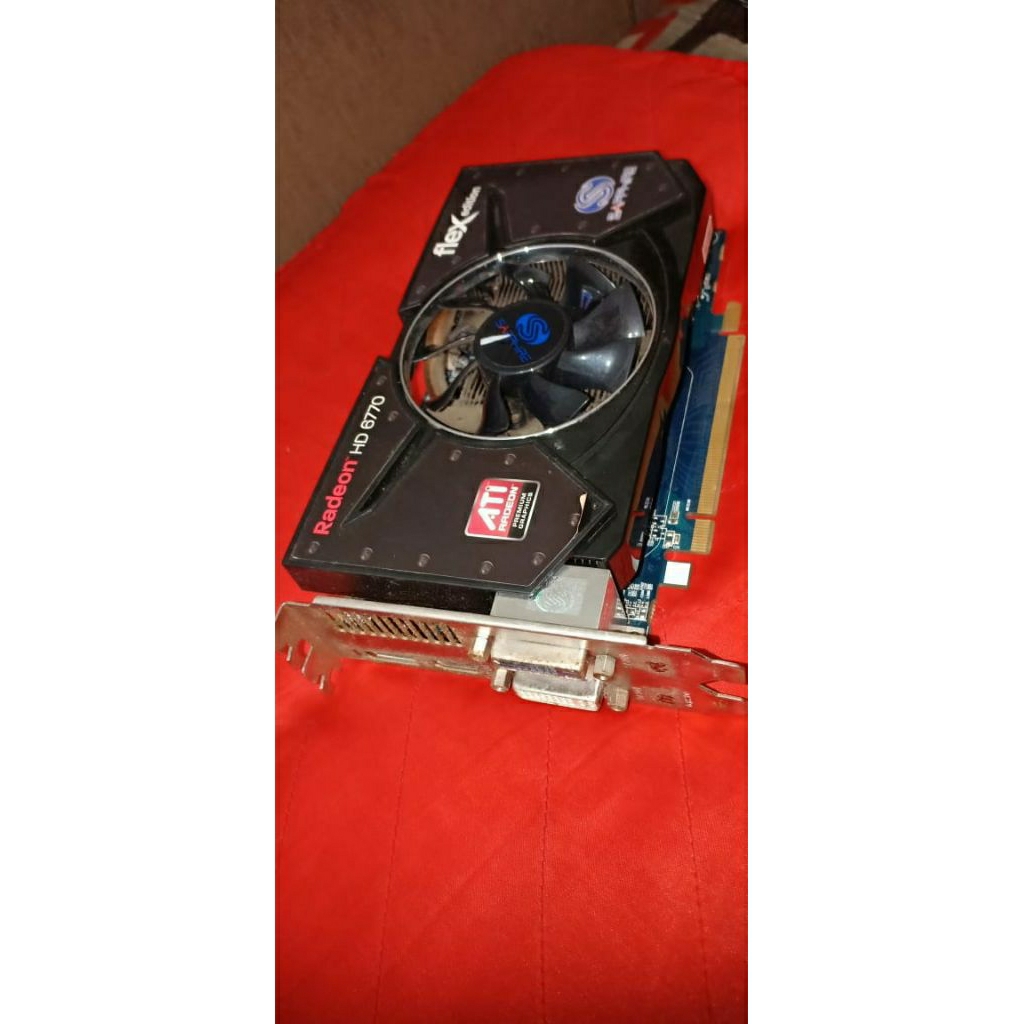 VGA hd 6770 1gb ddr5 128bit