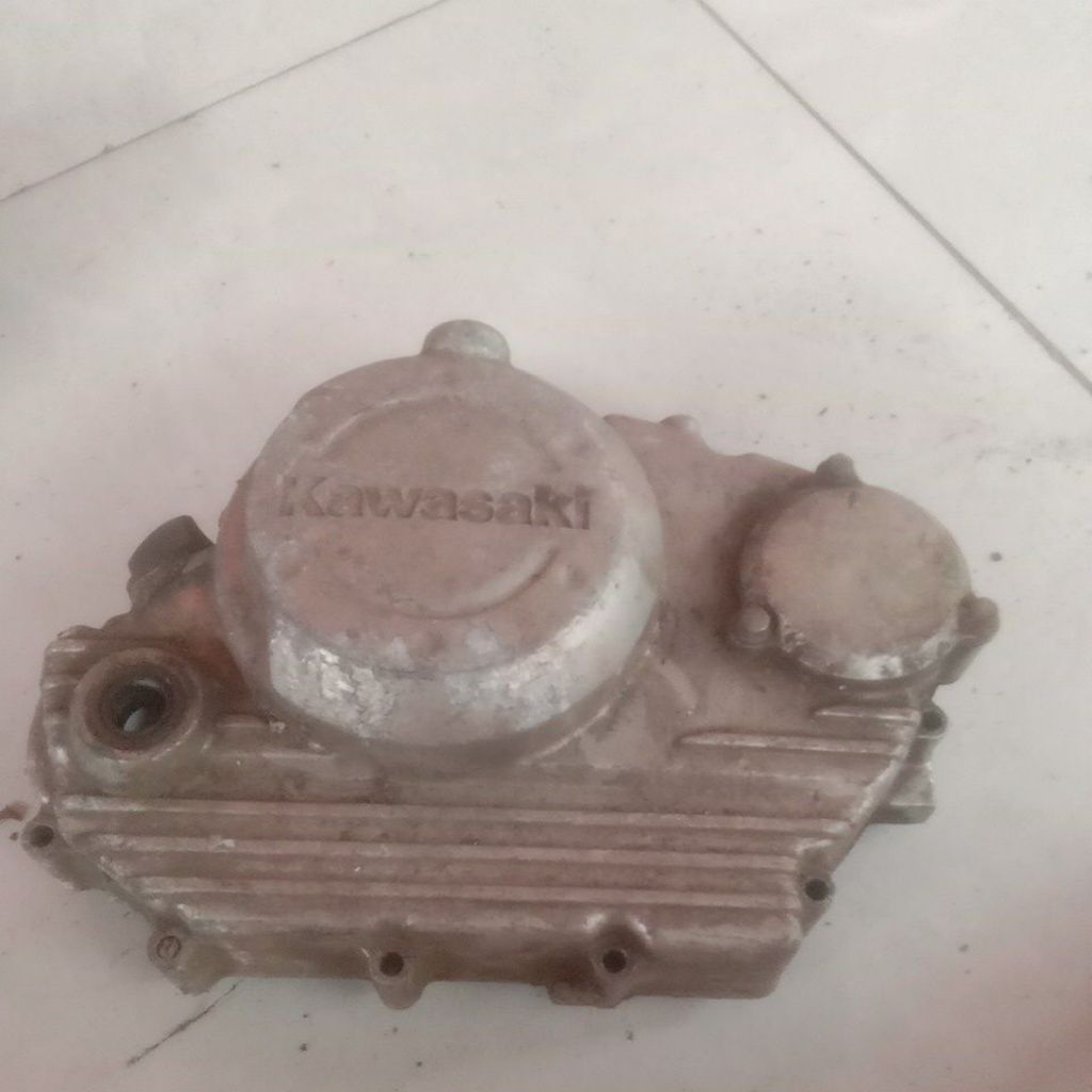 BAK MESIN BAK KANAN KLX ORIGINAL COPOTAN