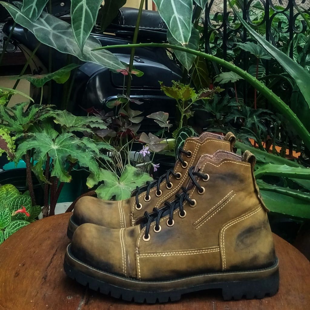 Rydist Style Custom Leather Boots - Crazy Horse Leather