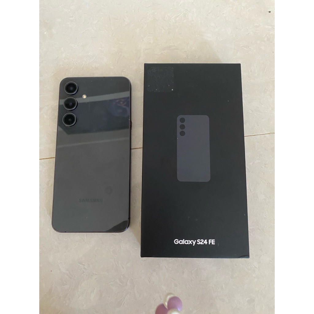 SAMSUNG S24 FE 8/264 original 100% second
