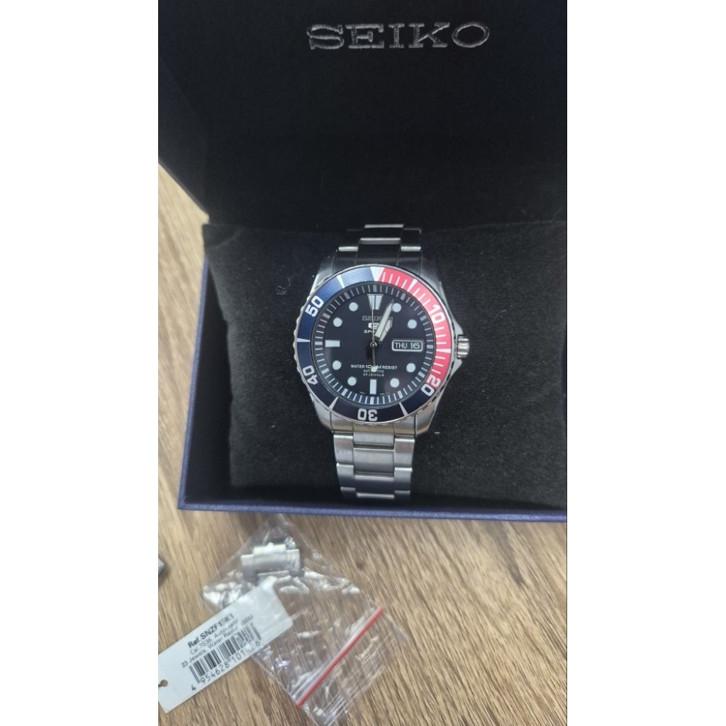 Seiko 5 Sports "Sea Urchin"  SNZF15k1 Second fullset