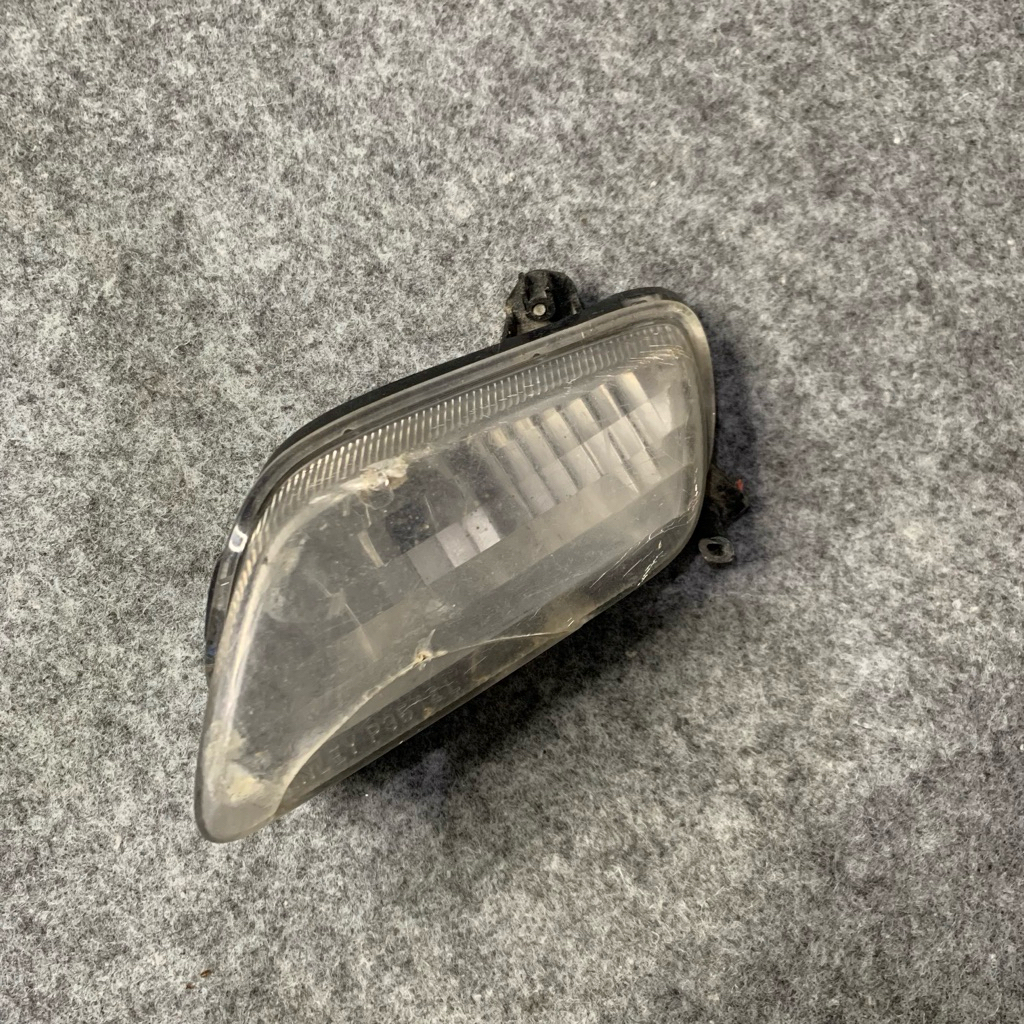 Lampu Sen Depan Legenda 2 Kiri / Mika Lampu Sen Reting Sein Depan Legenda 2 KIRI SECOND / BEKAS Orig