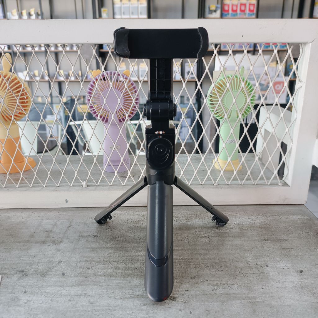 TRIPOD  BT  XT09