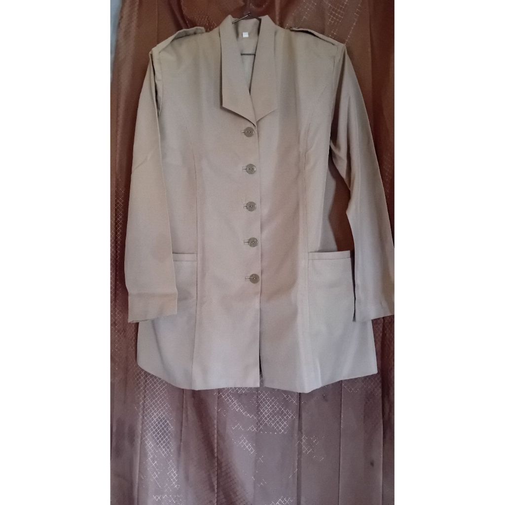 Seragam Guru Preloved