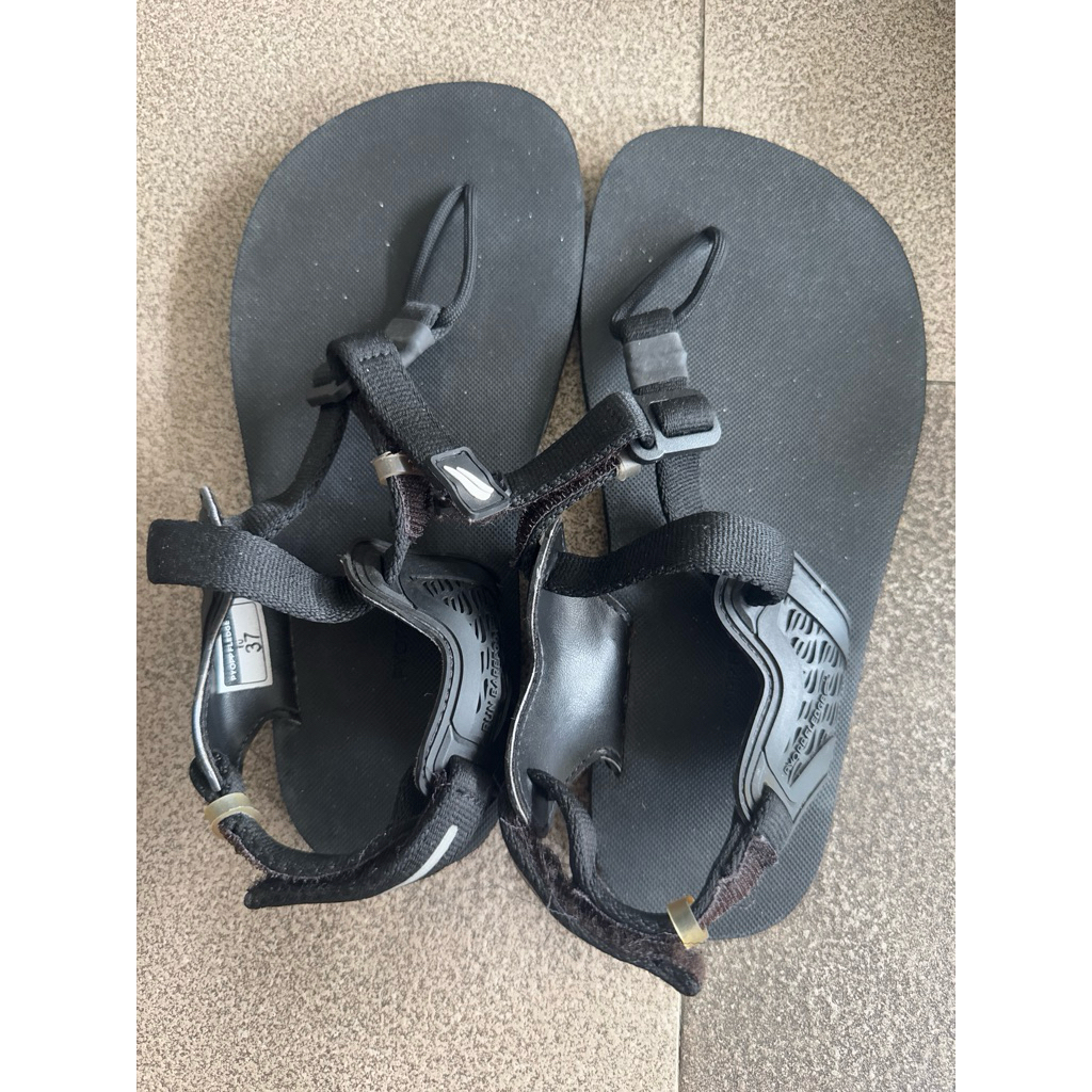 preloved pyopp fledge tapak ultra black sz 37