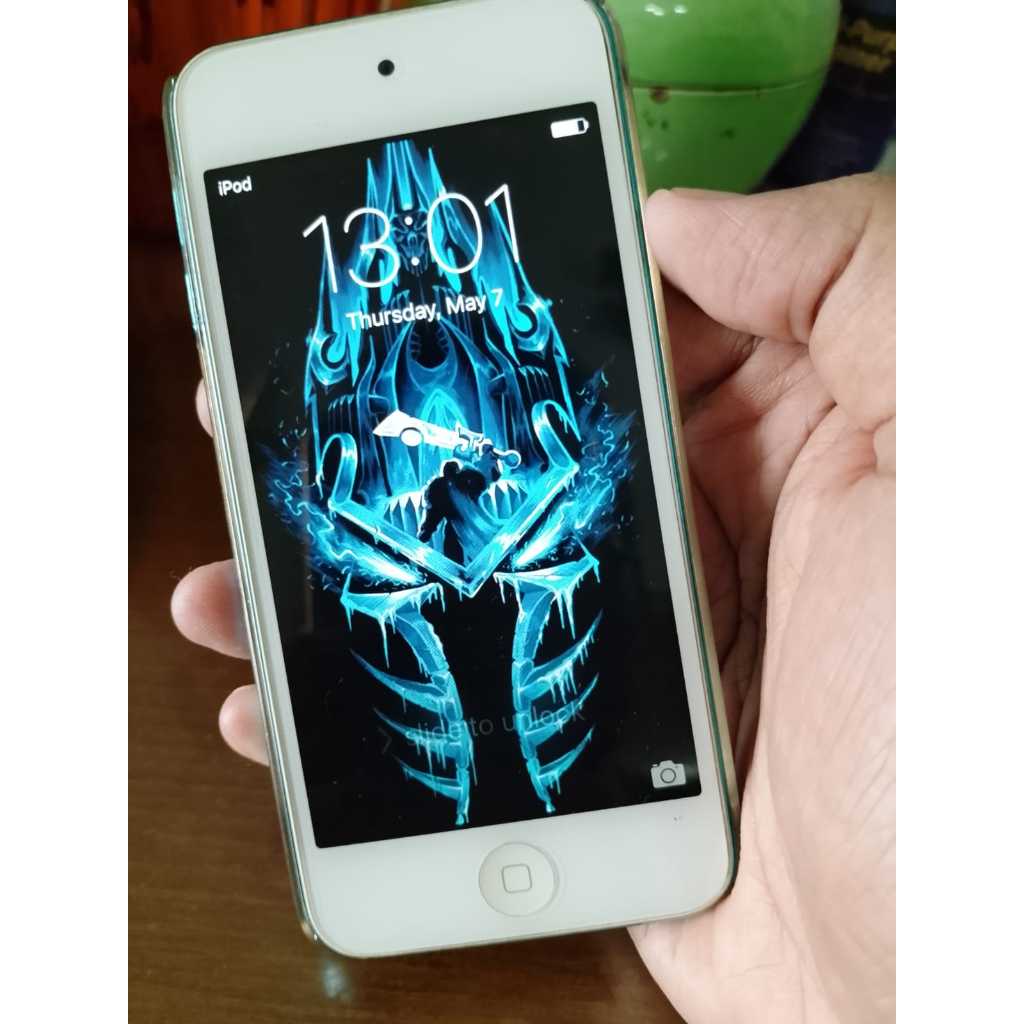 Ipod touch 5th generation generasi 5 warna blue biru kapasitas memori ROM 64 GB batangan second prel