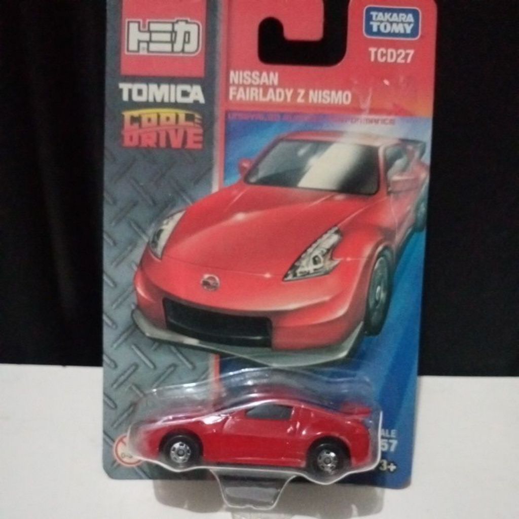 Tomica Cool Drive Nissan Fairlady Z Nismo