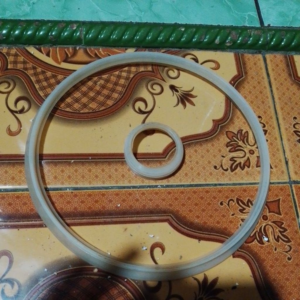 karet pintu mejikom myaco. philip. yongma.