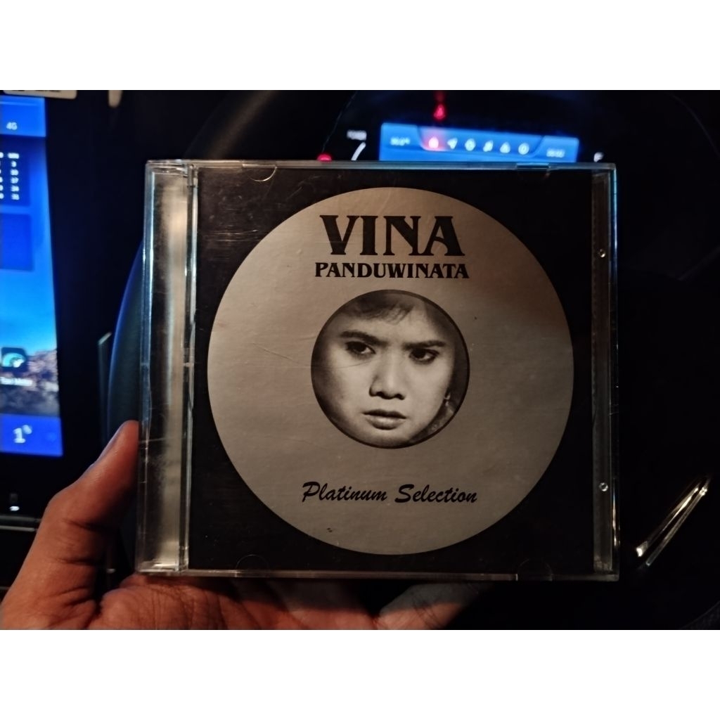 CD Vina Panduwinata Platinum Selection