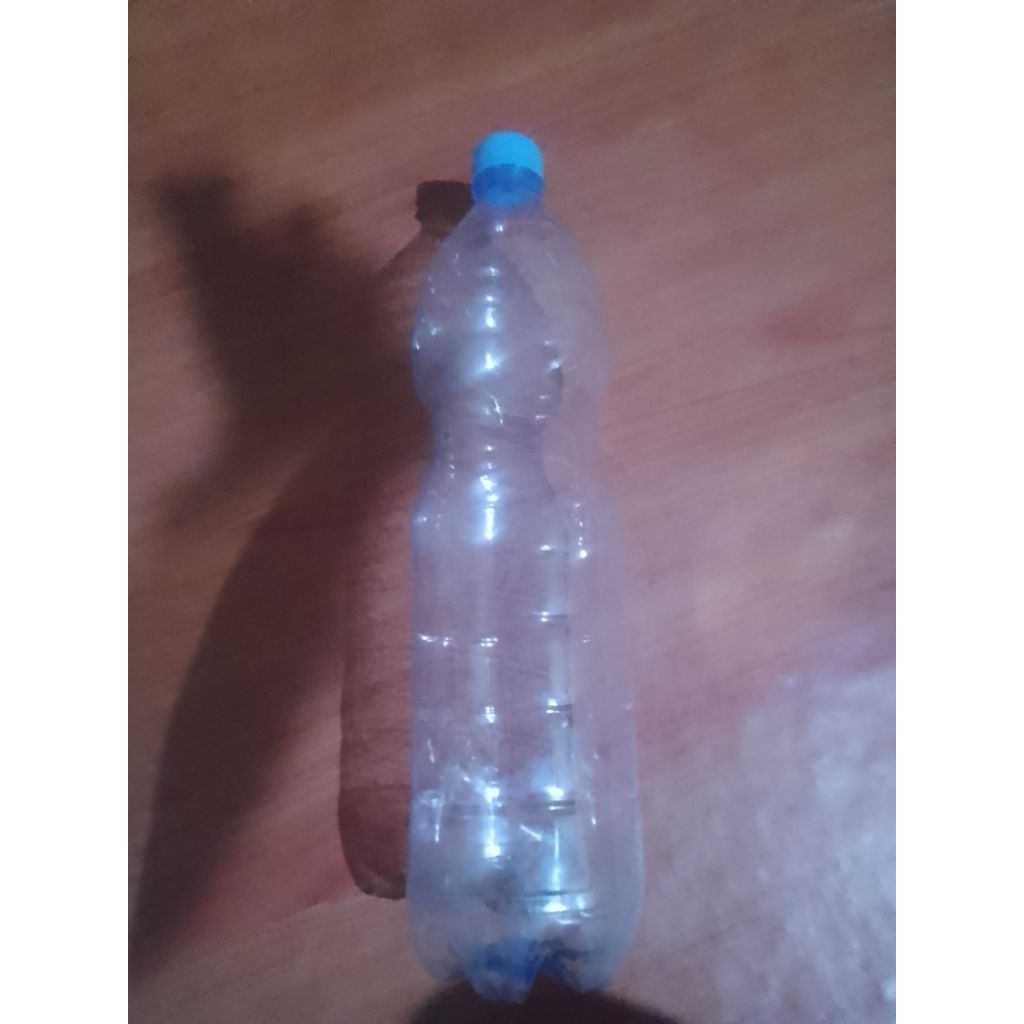 botol bekas lemineral botol bekas Aqua, sprit, fanta