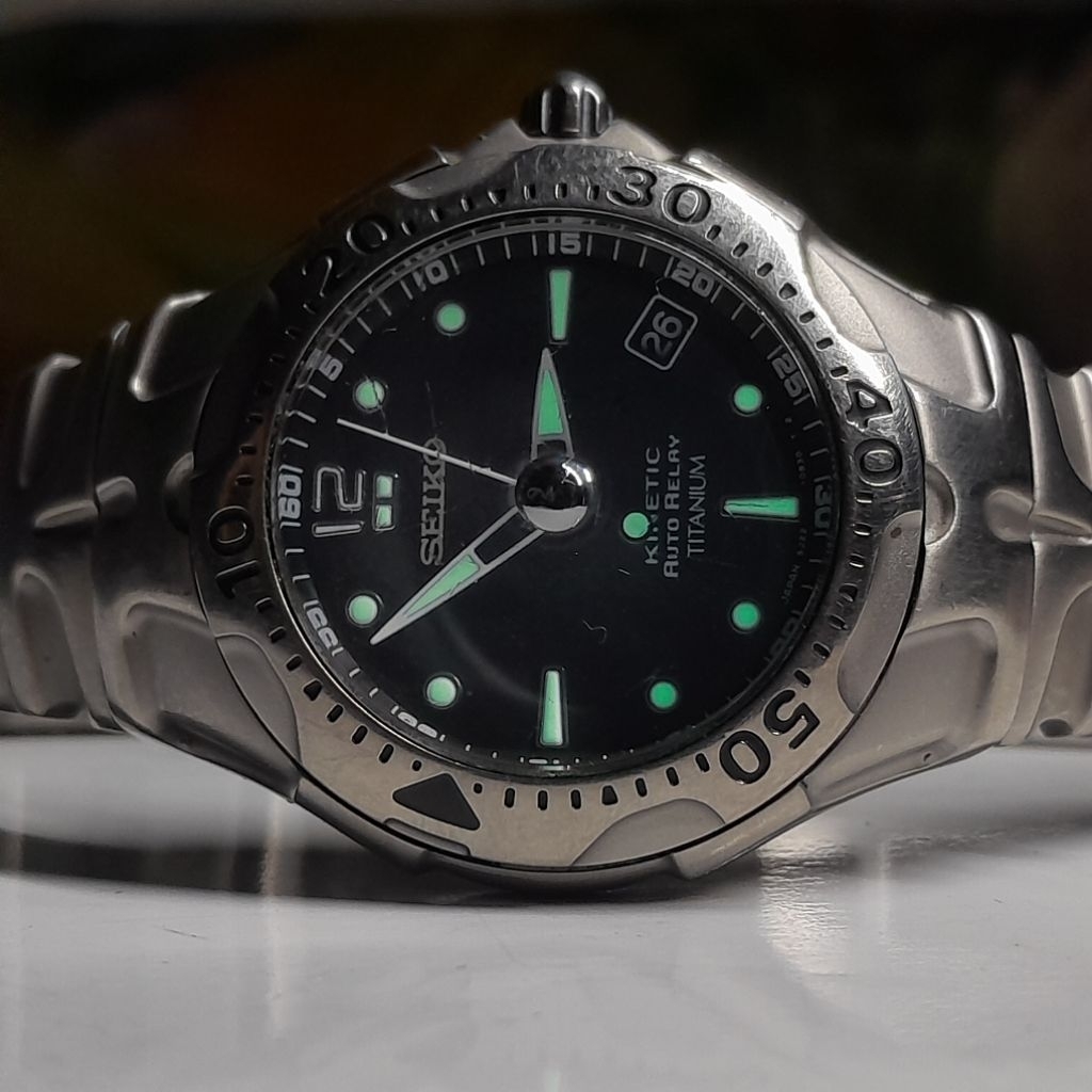 Jam tangan Seiko Kinetic Auto Relay 5022 0B80 Titanium
