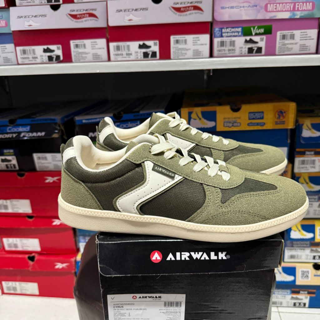 AIRWALK SNEAKERS FOR MENS ORIGINAL BNIB