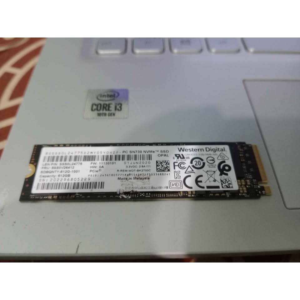 ssd nvme 512gb ori copotan merk WD sn720 kondisi masih bagus
