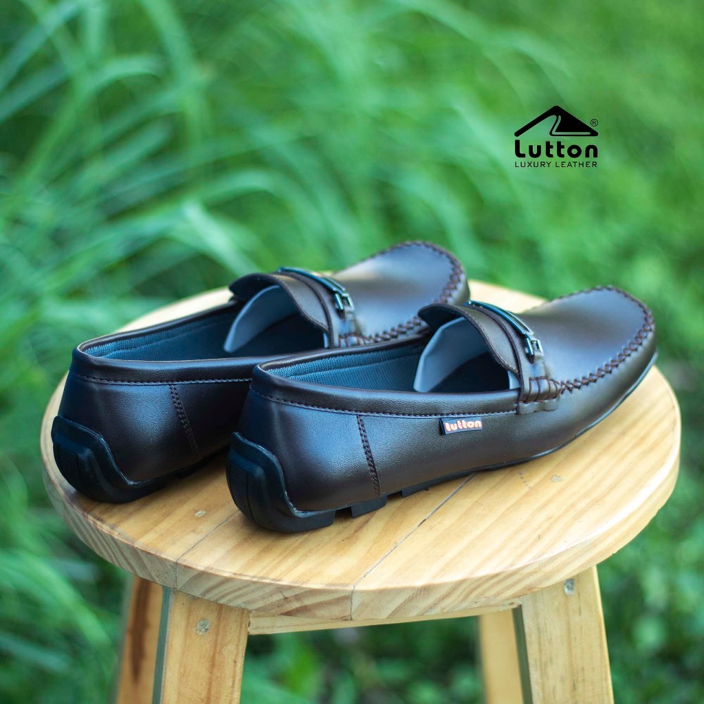 Lutton - Sepatu Slip On Pria / Slip On Shoes Mens - Lutton a1