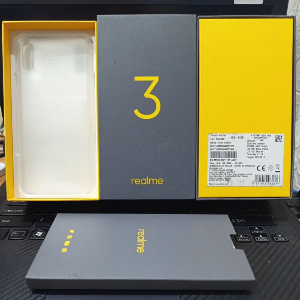 Dus Box Kardus hp realme 3 asli ori bawaan