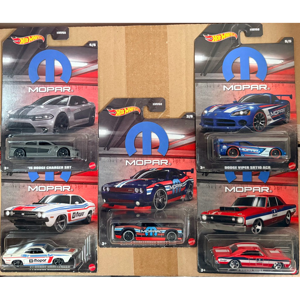 Hot Wheels Mopar 2023 Set Lengkap Dodge Series - 71 Dodge Challenger White - 15 Dodge Charger SRT - 