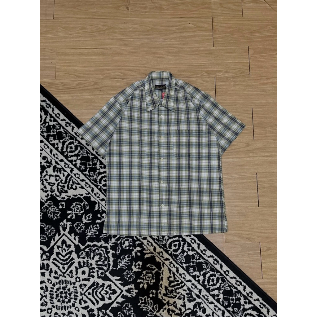 Shirt By Geoland