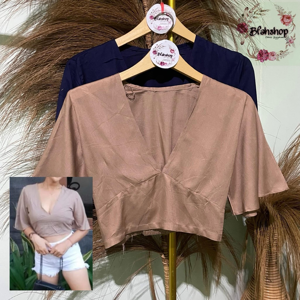 BLOUSE CROP PEVITA