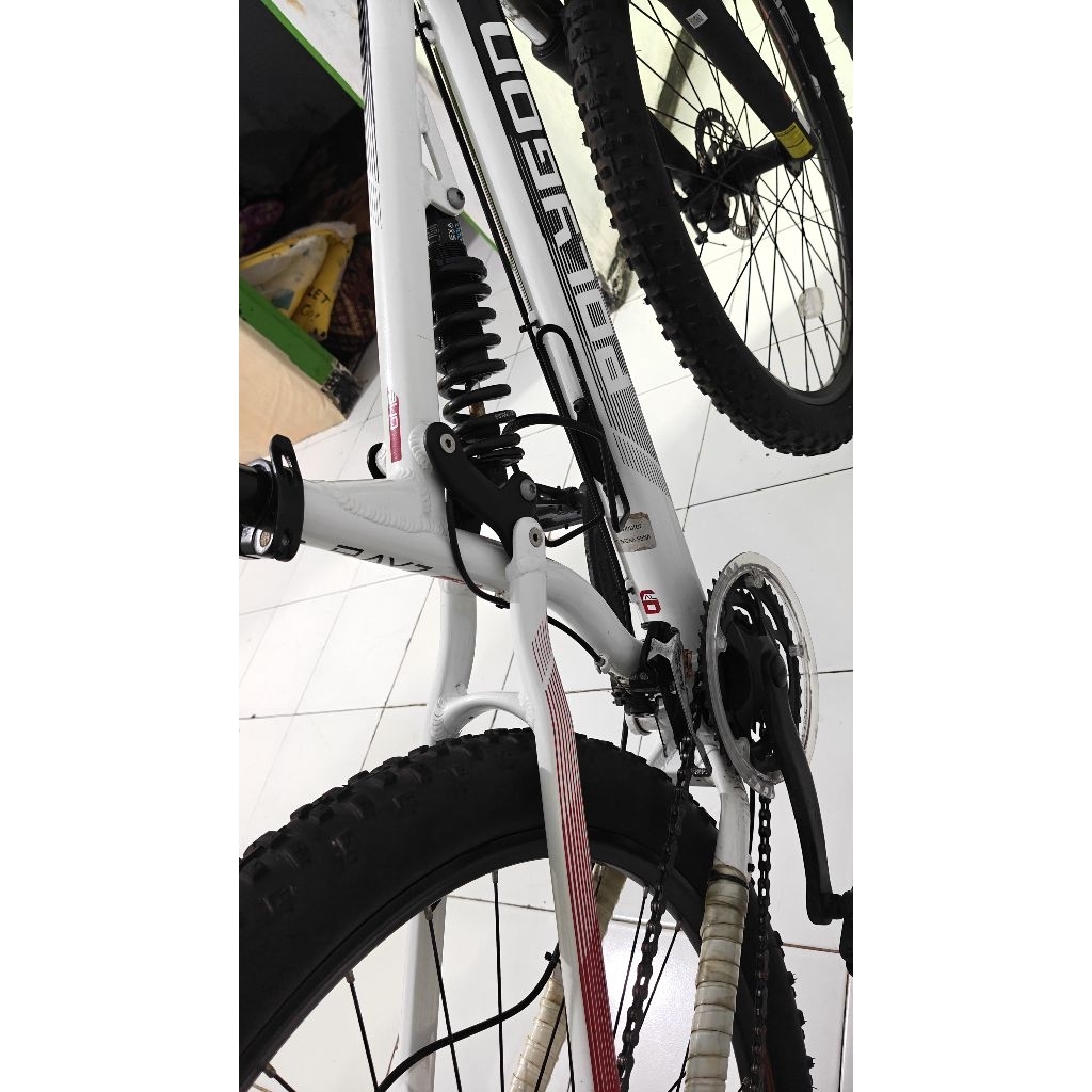 Sepeda MTB Polygon Rayz 1
