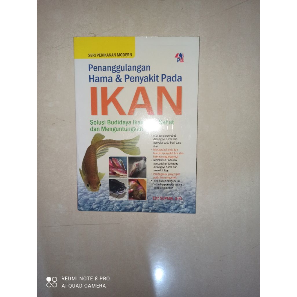 Buku penanggulangan hama dan penyakit pada ikan