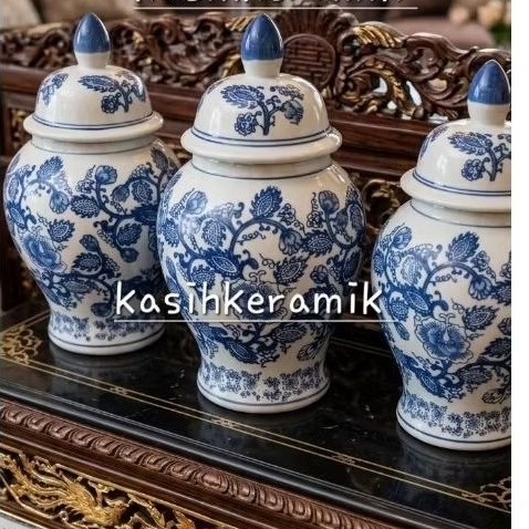 pajangan guci tutup keramik/tocin  guci keramik