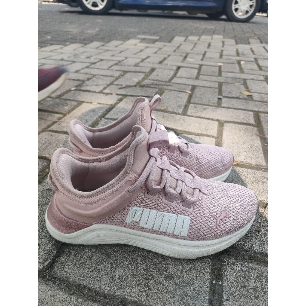Second / Preloved Sepatu Puma