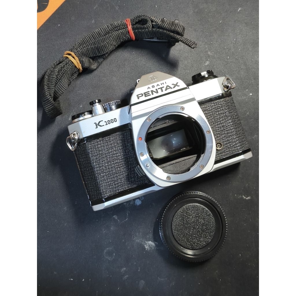 Kamera Analog SLR Film Asahi Pentax K1000 (Well Used)