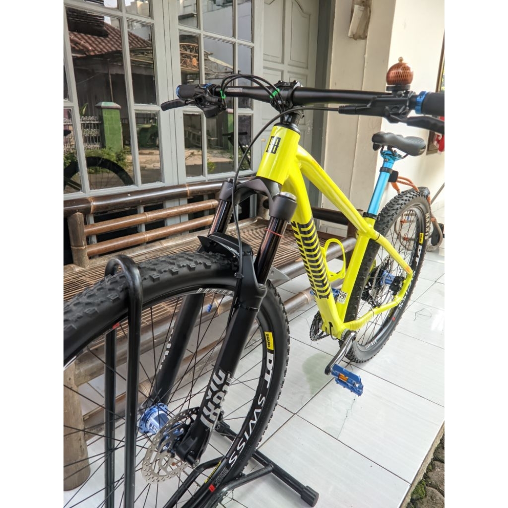 DOMINATE AXC2 COMP 29er S