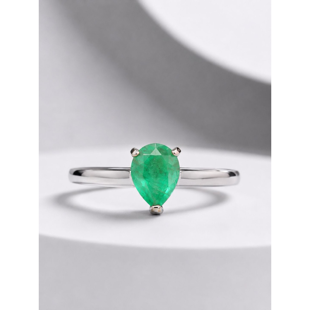 Cincin titanium emerald natural asli