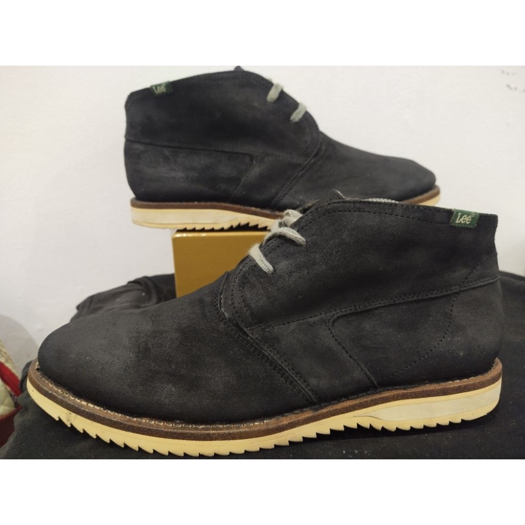 Lee Men's Suede Chukka Boots size 43 brand USA