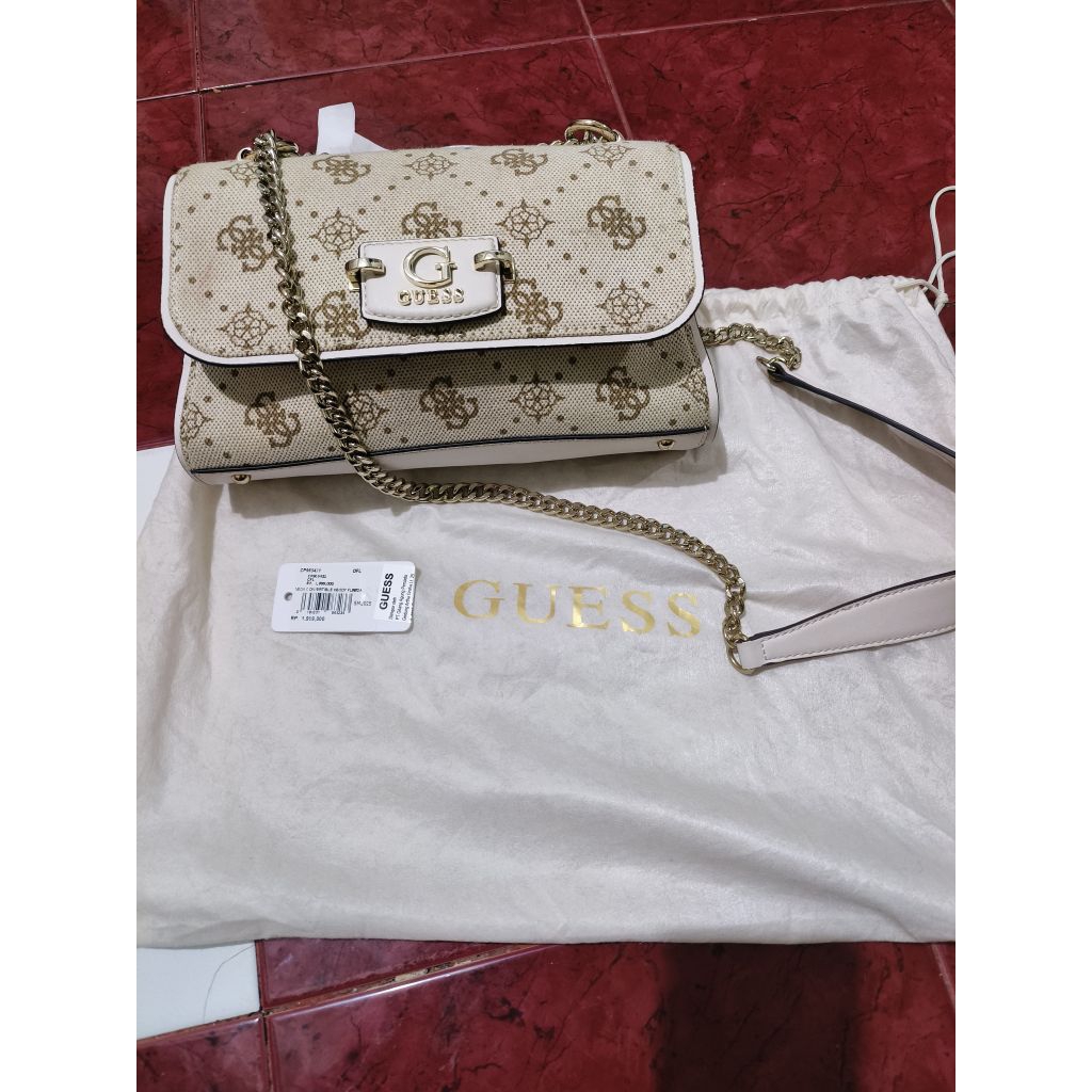 Tas Sling Bag Wanita Guess Original Resmi Kondisi Second Like New