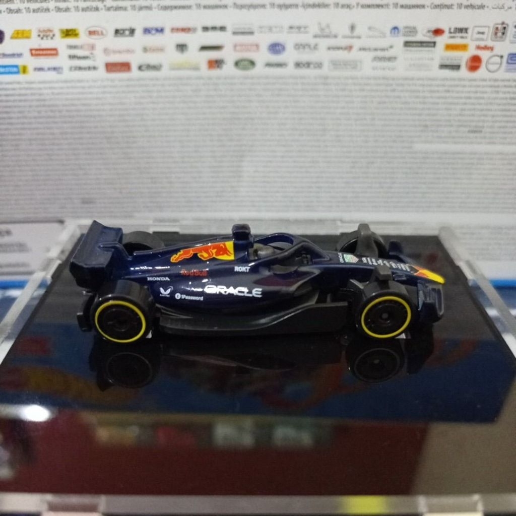 Diecast Loose Hot Wheels Formula F1 Red Bull