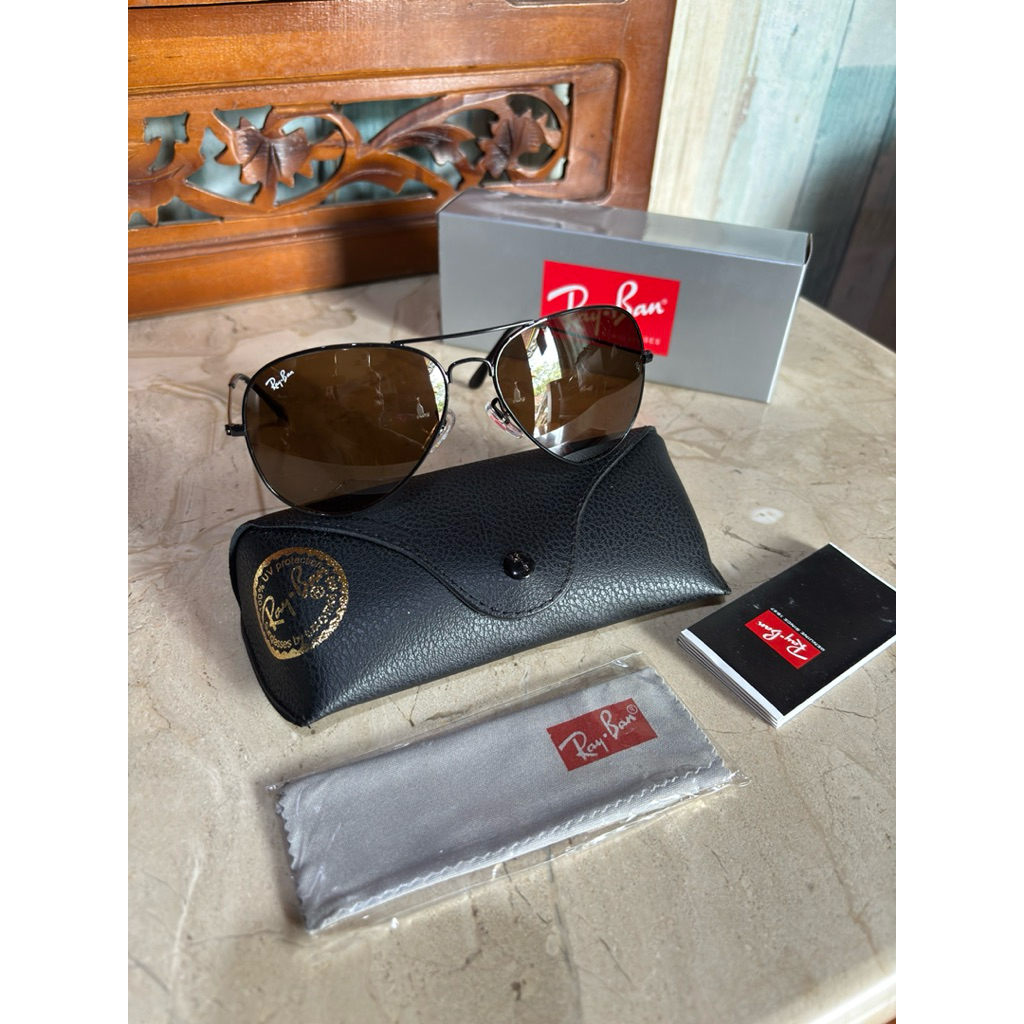 kacamata klasik ray-ban aviator sz 62 Frame hitam kaca coklat